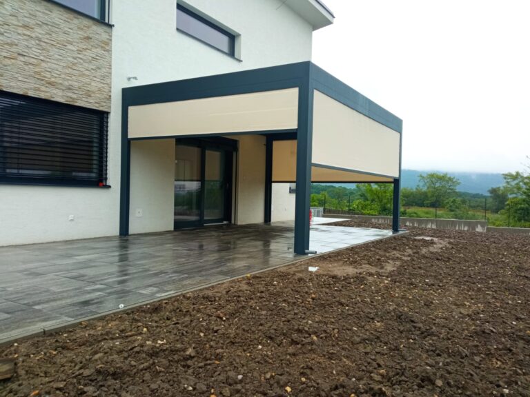 Pergola ALUX BIOclimatic, DB 703, Brno II