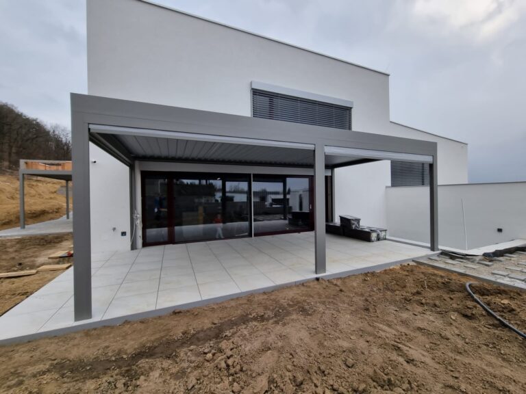 Pergola ALUX BIOclimatic, RAL 9007 – šedá, Brno II